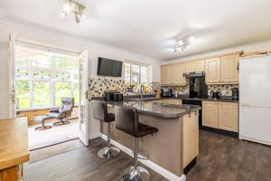 Photo 15- click for photo gallery